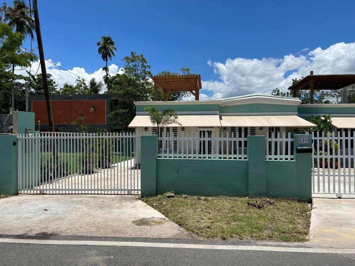 Aguada Beach Condos 外观 照片