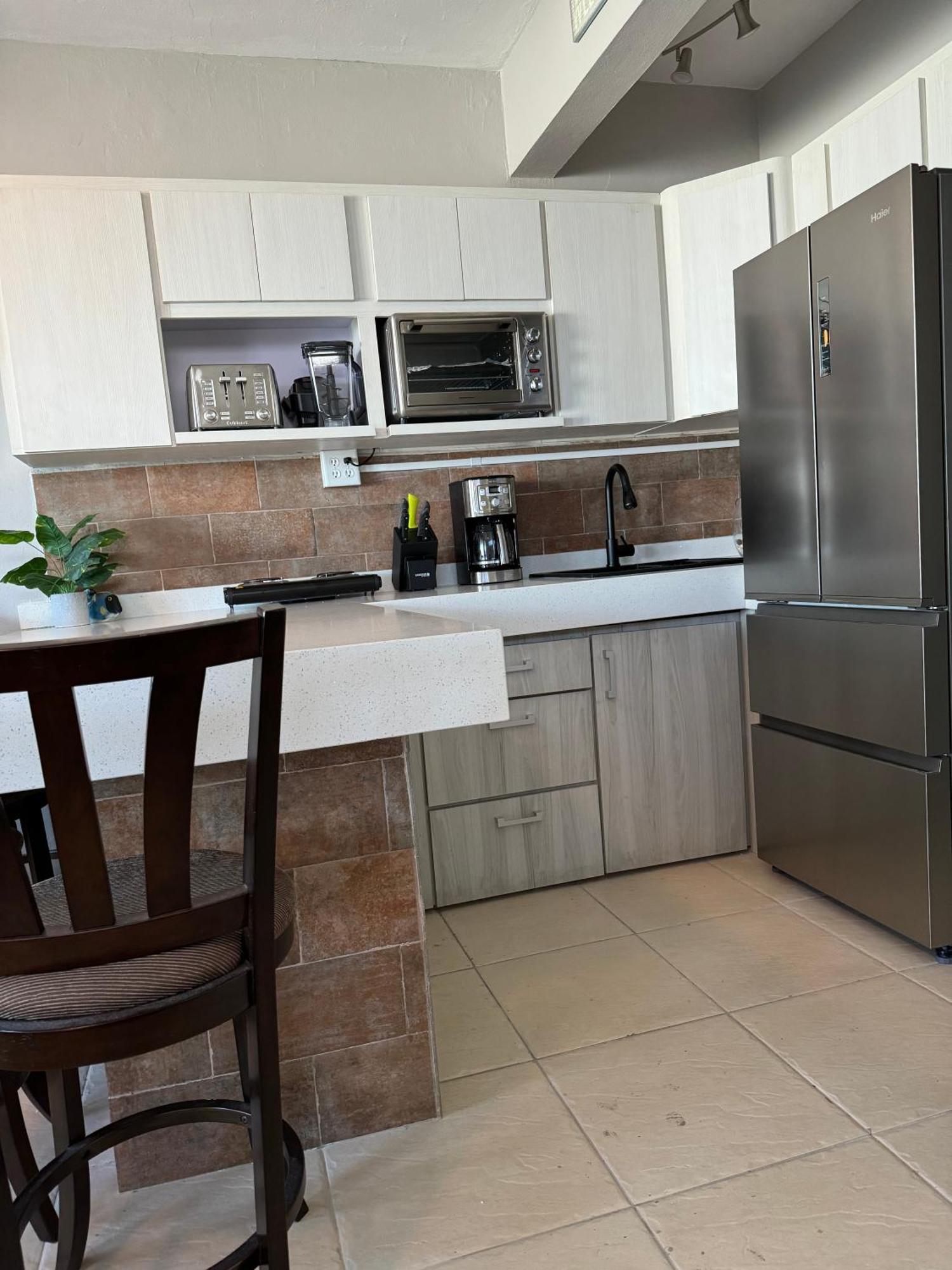 Aguada Beach Condos 外观 照片